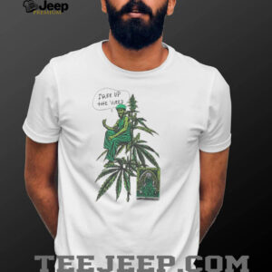 Free Up The Weed Rastafarian Marijuana Plant Graphic T Shirt