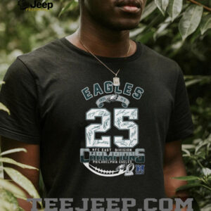 Philadelphia Eagles 2025 NFC East Division Champions Signed Roster Football T Shirt