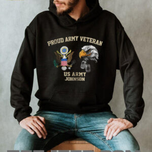 Proud Army Veteran Personalized US Army Eagle & Dog Tags T Shirt