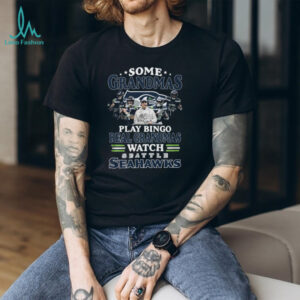 Real Grandmas Watch Seattle Seahawks Football Signatures Fan Gift T Shirt Real Grandmas Watch Seattle Seahawks Football Signatures Fan Gift T Shirt