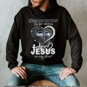 Seattle Seahawks In My Veins Jesus In My Heart Christian Fan Heart T Shirt