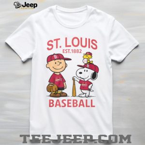 St. Louis Cardinals Baseball Peanuts Charlie Brown and Snoopy Fan T Shirt