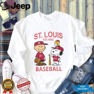 St. Louis Cardinals Baseball Peanuts Charlie Brown and Snoopy Fan T Shirt