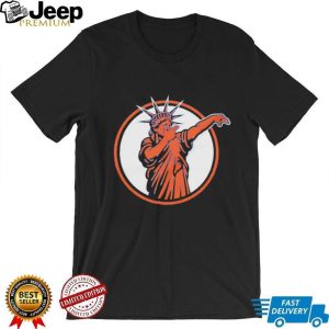Statue of Liberty Dabbing Graphic Pop Culture Streetwear T Shirt
