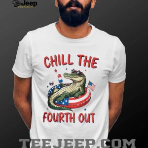 Chill The Fourth Out Patriotic Alligator 4th of July Summer Retro Unisex T Shirt