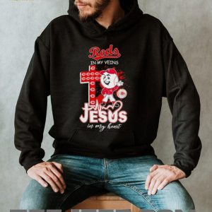 Cincinnati Reds In My Veins Jesus In My Heart Baseball Fan Religious T Shirt Cincinnati Reds In My Veins Jesus In My Heart Baseball Fan Religious T Shirt