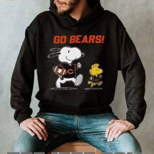Go Bears Chicago Bears Snoopy and Woodstock NFL Football T Shirt Go Bears Chicago Bears Snoopy and Woodstock NFL Football T Shirt