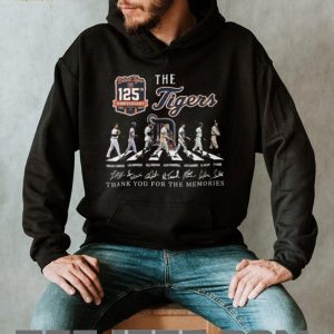 Detroit Tigers 125th Anniversary 1901 2026 Legends Abbey Road Signatures T Shirt Detroit Tigers 125th Anniversary 1901 2026 Legends Abbey Road Signatures T Shirt