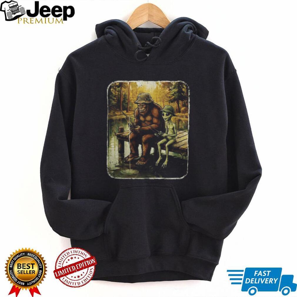 Bigfoot and Alien Friends Fishing at the Lake Vintage T Shirt Bigfoot and Alien Friends Fishing at the Lake Vintage T Shirt