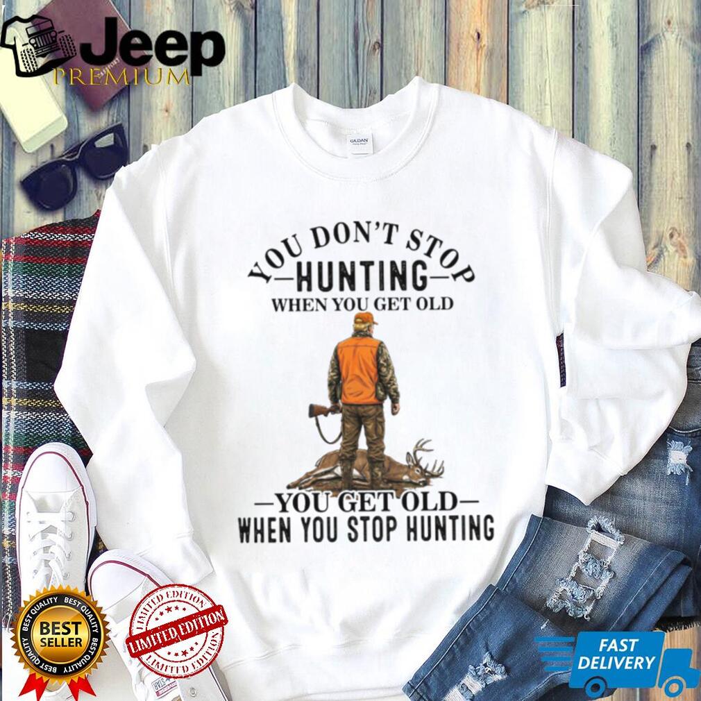 Deer Hunting Old Man Hunter Quote Graphic T Shirt Deer Hunting Old Man Hunter Quote Graphic T Shirt