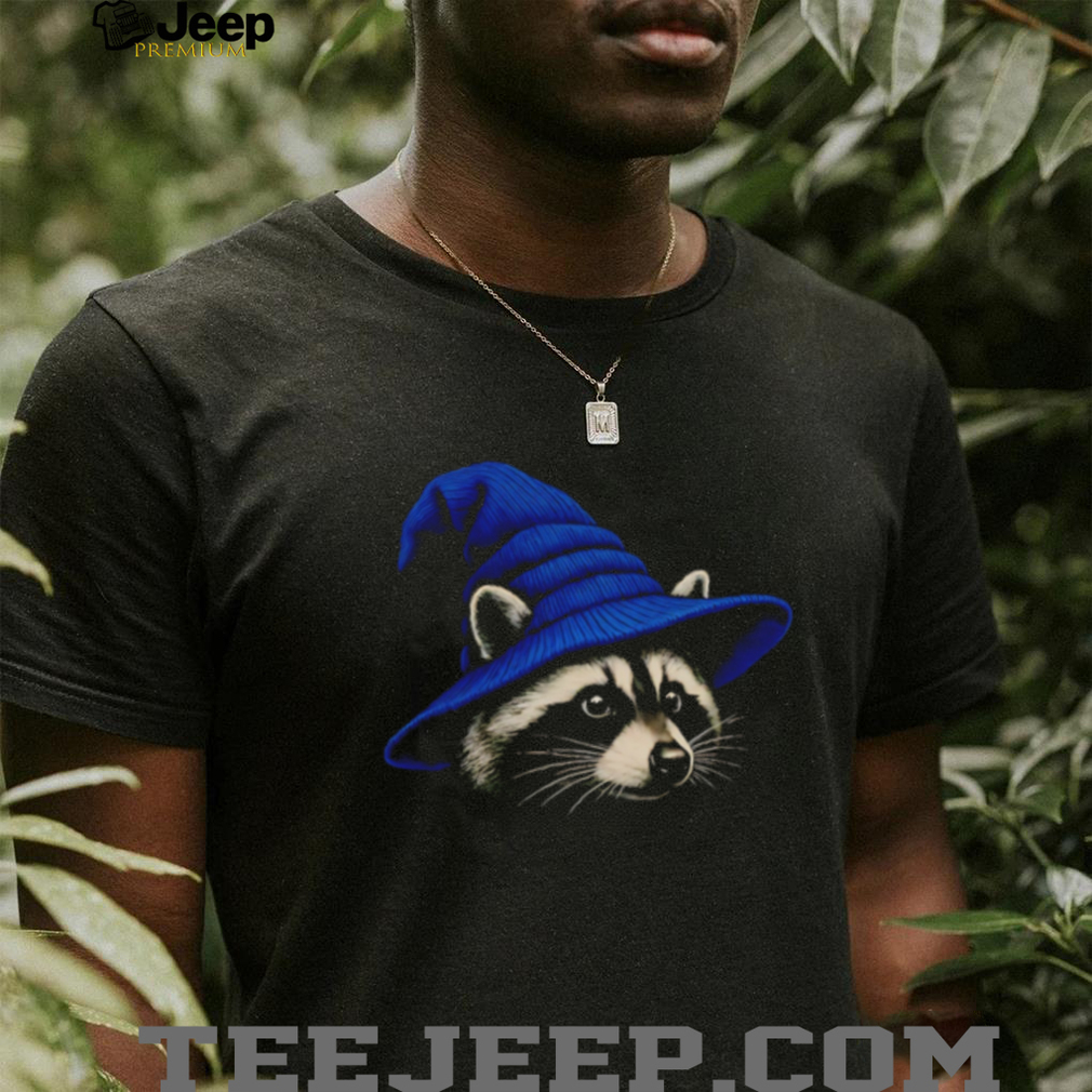 Magic Raccoon Blue Wizard Hat Trash Panda Fantasy Halloween T Shirt Magic Raccoon Blue Wizard Hat Trash Panda Fantasy Halloween T Shirt
