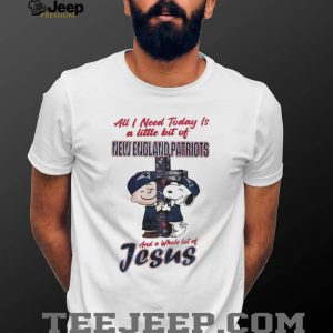 New England Patriots Charlie Brown Snoopy Faith Jesus T Shirt