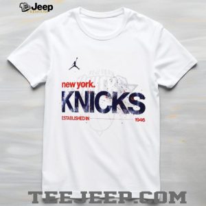 New York Knicks Basketball 1946 Retro Logo Vintage Style T Shirt