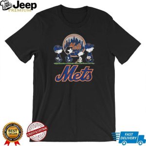 New York Mets Peanuts Snoopy Charlie Brown Lucy Walking Blue Orange Baseball T Shirt