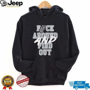 San Antonio Basketball Fan Graphic Graphic T Shirt