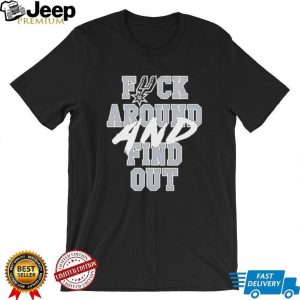 San Antonio Basketball Fan Graphic Graphic T Shirt