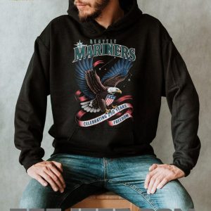 Seattle Mariners Bald Eagle Celebrating Two Hundred Fifty Years Of Freedom Patriotic T Shirt