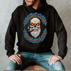 Simple Old Man Grumpy Bearded Skull Cigar Smoking T Shirt