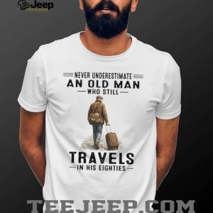 Traveling Old Man 80s Retirement Travel T Shirt