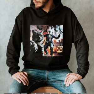 Cat Selfie With Dancing Skeleton Halloween Costume T Shirt