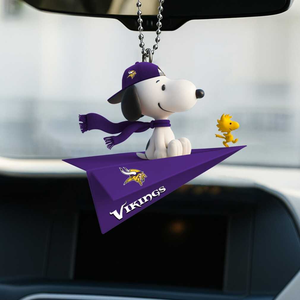 NFL Minnesota Vikings Snoopy on Purple Plane Hanging Ornament NFL Minnesota Vikings Snoopy on Purple Plane Hanging Ornament