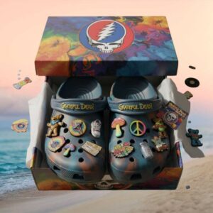 Chinatown Market x Crocs Grateful Dead Classic Crocs Chinatown Market x Crocs Grateful Dead Classic Crocs
