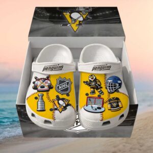 Crocs Unisex Adult NHL Classic Clogs, Pittsburgh Penguins Crocs Unisex Adult NHL Classic Clogs, Pittsburgh Penguins