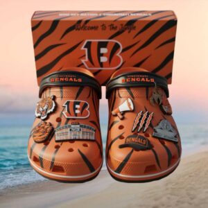 NFL x Crocs Cincinnati Bengals Fan Gear Crocs NFL x Crocs Cincinnati Bengals Fan Gear Crocs