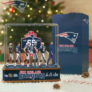 New England Patriots 65 Seasons Commemorative Ornament Decktop