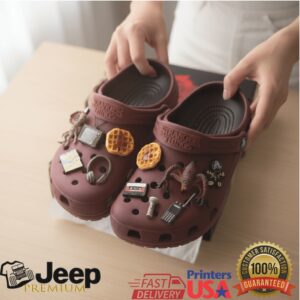 Stranger Things x Crocs Classic Clog The Upside Down.