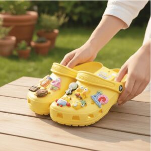 Unisex Crocs Classic SpongeBob Clog Banana