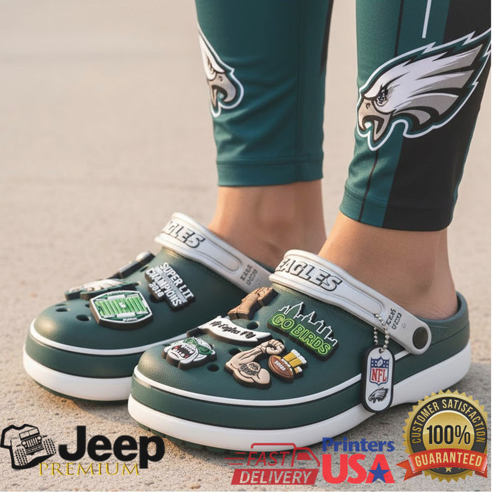 Unisex Philadelphia Eagles Crocs Classic Lined Clog Unisex Philadelphia Eagles Crocs Classic Lined Clog