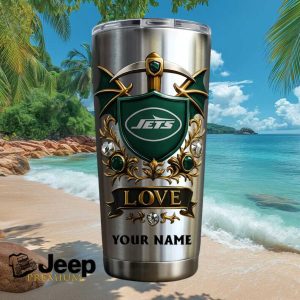 New York Jets Personalized Name Gift Vintage Green Shield 20oz Stainless Steel Insulated Tumbler