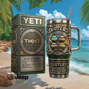 TMNT Teenage Mutant Ninja Turtles Collector's Edition 40oz Insulated Tumbler with Lid and Straw