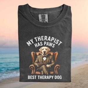 My Therapist Has Paws Cute Labrador Therapy Dog T Shirt