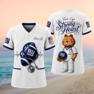 New York Giants NFL Garfield Nurse Strong Heart Medical Uniform T Shirt