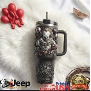 Pennywise IT You'll Float Too Horror Movie Vintage 2026 Fan Gift Stainless Steel Insulated Tumbler